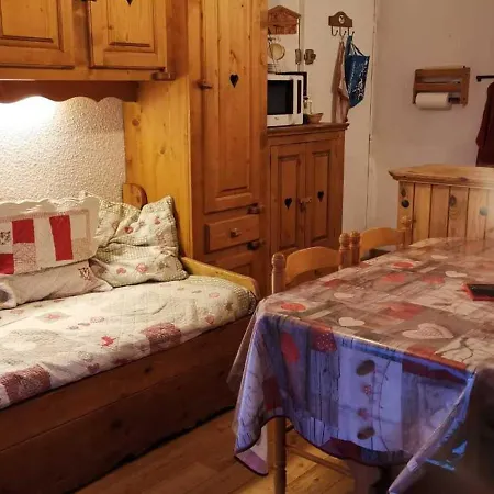Apartment 4 Pers, Au Calme Et Aux Pieds Des Pistes - Fr-1-574-51 Saint-Martin-de-Belleville